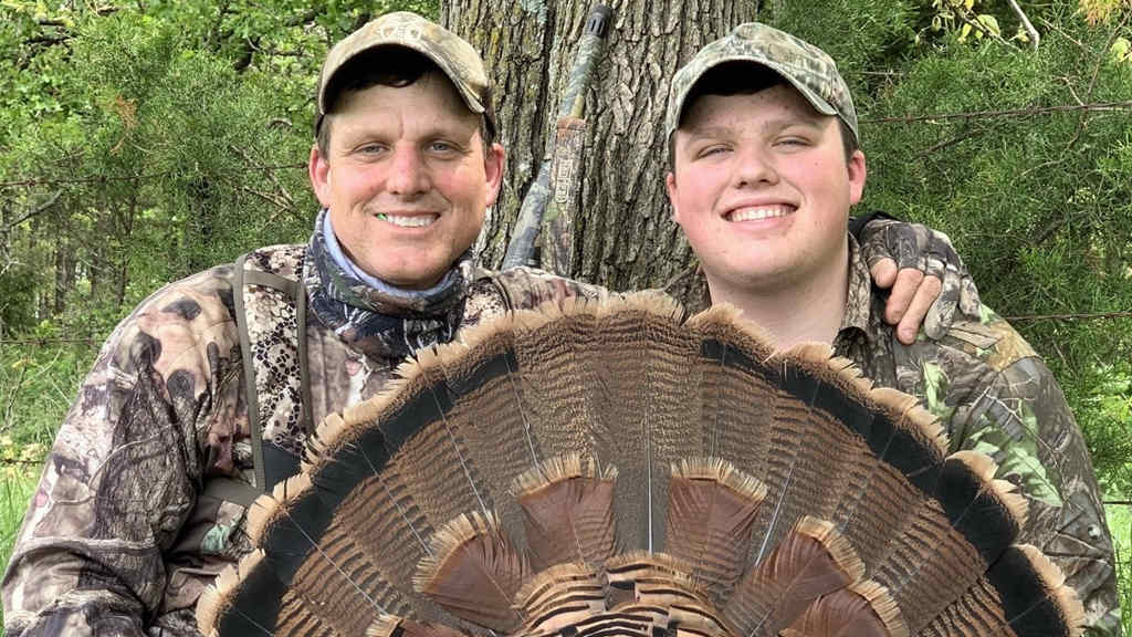 Why Hunt with a Partner in Spring Turkey Season - TideWe