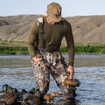 V, Vest: Veil Whitetail; Base Layer: Timber Shadow