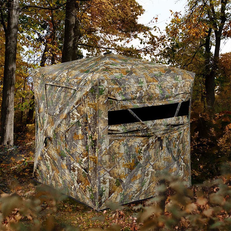 Silent camouflage hunting blind outdoor look