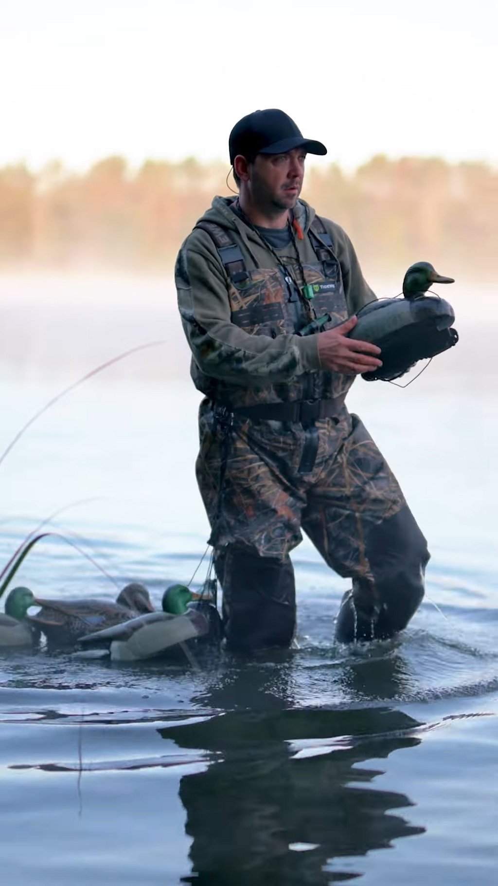 Tidewe QuestWade Ultra Comfort Zip Waders for Waterfowl Hunting TideWe